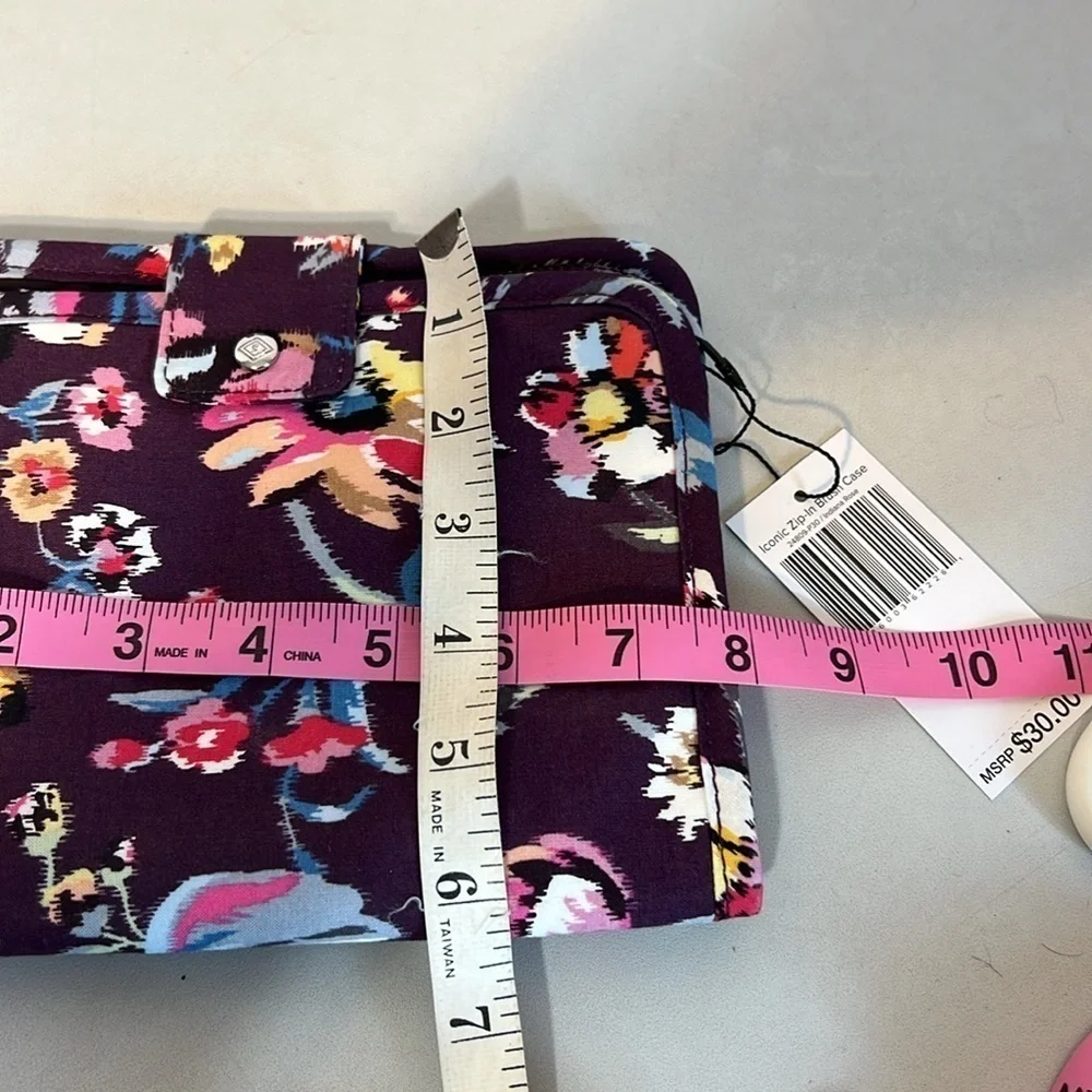 Vera Bradley Iconic Zip In Brush Case Indiana Rose